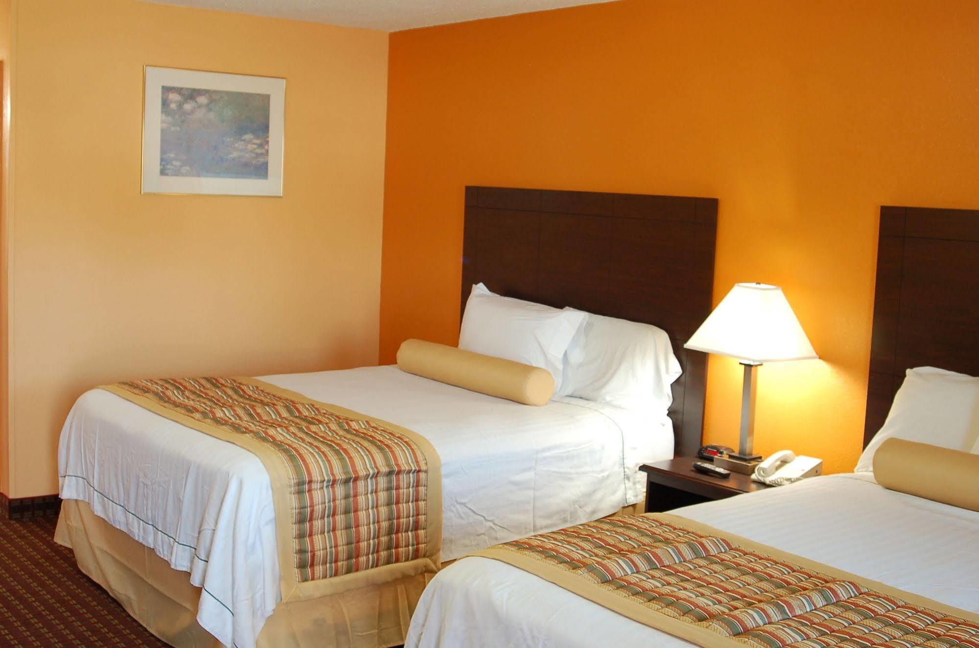 Budgetel Inn Glens Falls-Lake George-Saratoga Екстер'єр фото